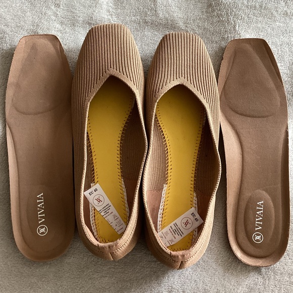 Vivaia Women's Square Tan Flats - Picture 9 of 9